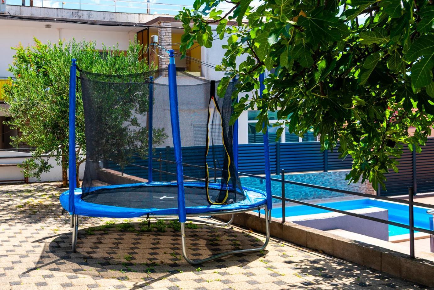 Pool Me Up! Apartment Sibenik Exterior photo